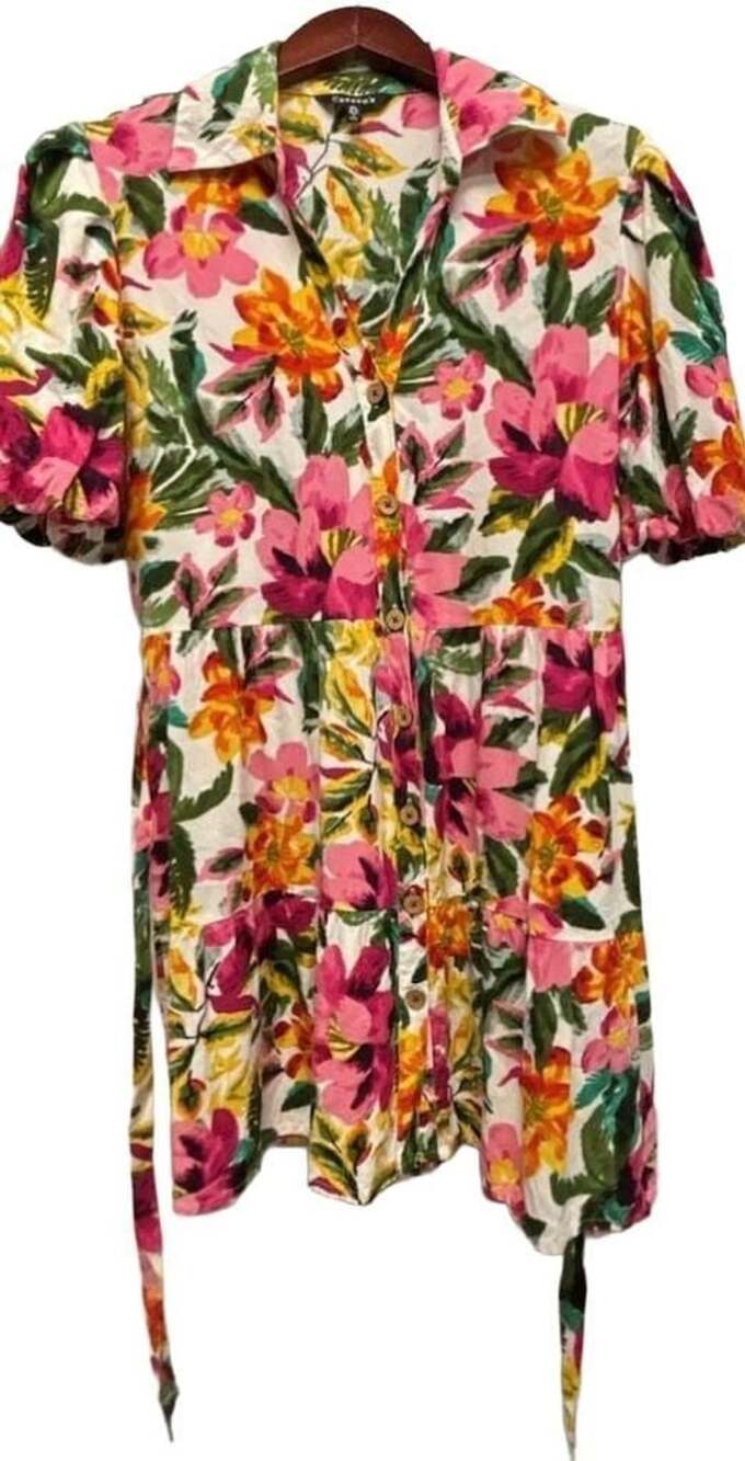 Cassee's Women's XL Multicolor Hawaiian Floral Button-Up Casual Dress with Belt